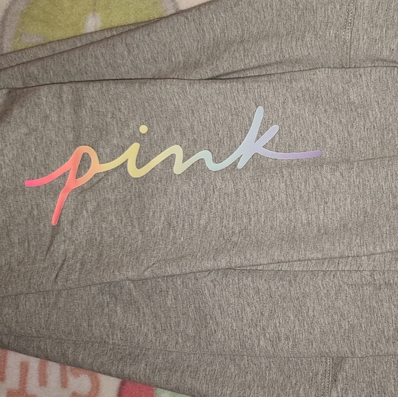 Pink Victoria Secret - Picture 6 of 16